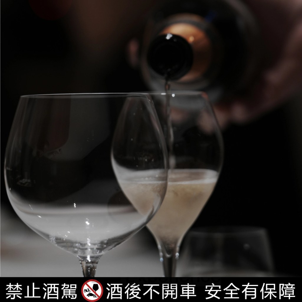高雄首位米其林侍酒師大獎—Li.nu餐廳 邱雯琪Bonnie