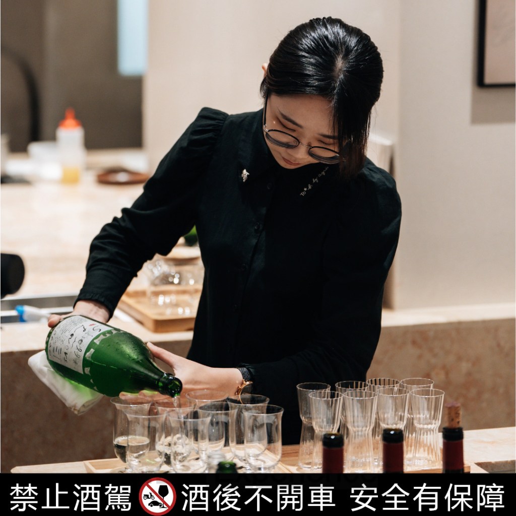 高雄首位米其林侍酒師大獎—Li.nu餐廳 邱雯琪Bonnie工作照